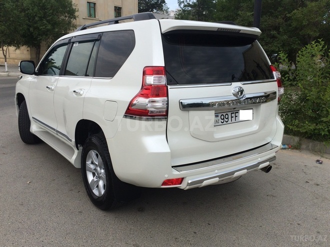 Toyota Prado 2014, 10,780 km - 2.7 л - Bakı