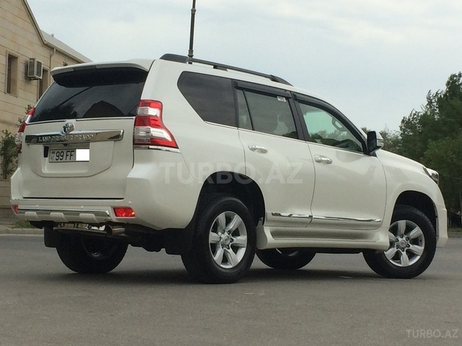 Toyota Prado 2014, 10,780 km - 2.7 л - Bakı