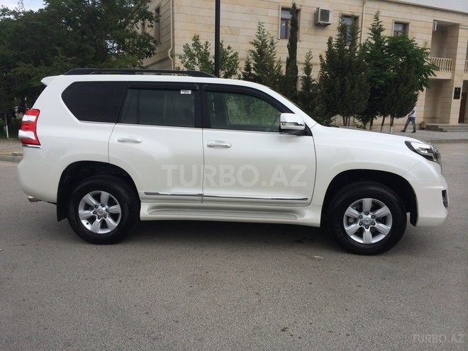 Toyota Prado 2014, 10,780 km - 2.7 л - Bakı