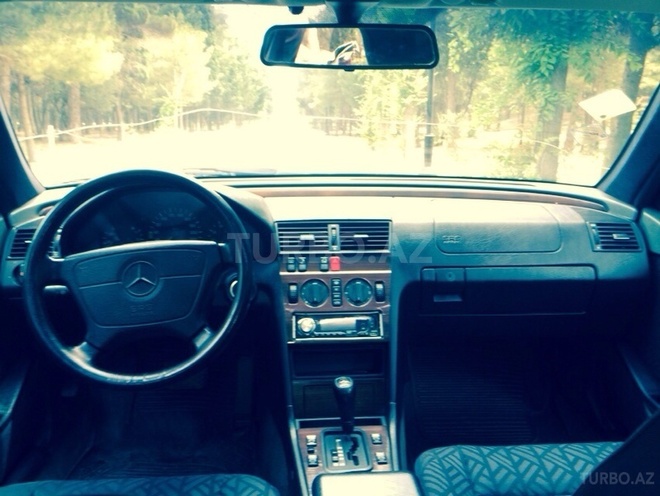 Mercedes C 180 1994, 224,000 km - 1.8 l - Sumqayıt