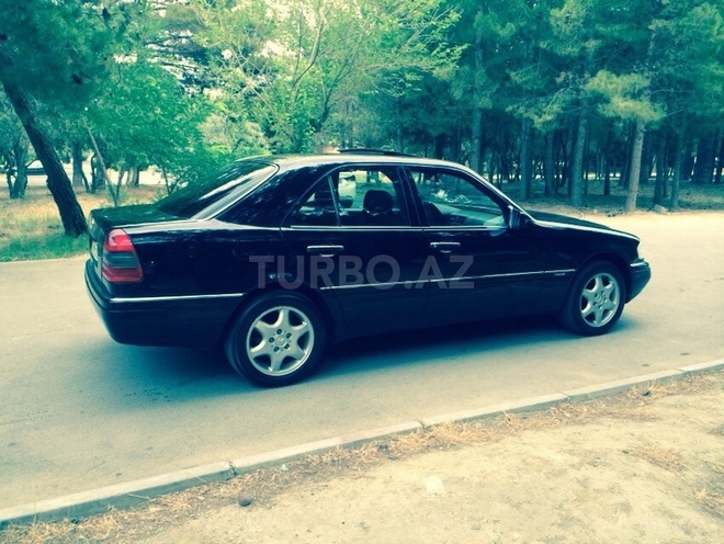 Mercedes C 180 1994, 224,000 km - 1.8 l - Sumqayıt
