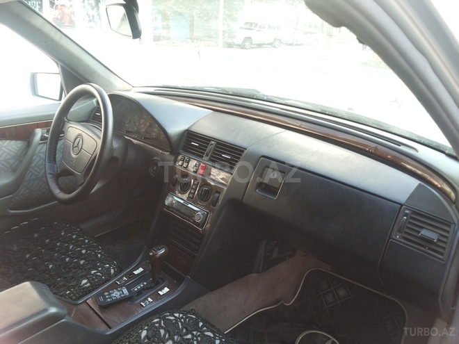 Mercedes C 220 1995, 465,810 km - 2.2 l - Bakı