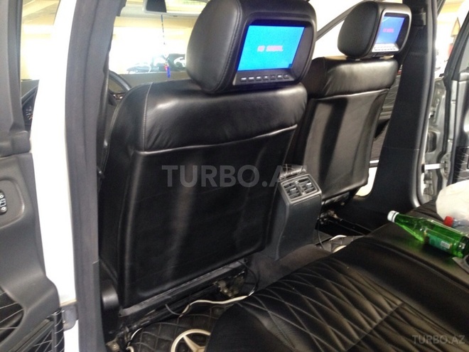Mercedes E 220 2001, 270,000 km - 2.2 л - Bakı