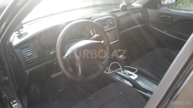 Hyundai Sonata 2003, 280,000 km - 2.0 l - Bakı