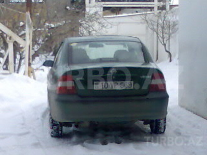 Opel Vectra 1997, 250,000 km - 1.6 l - Bakı