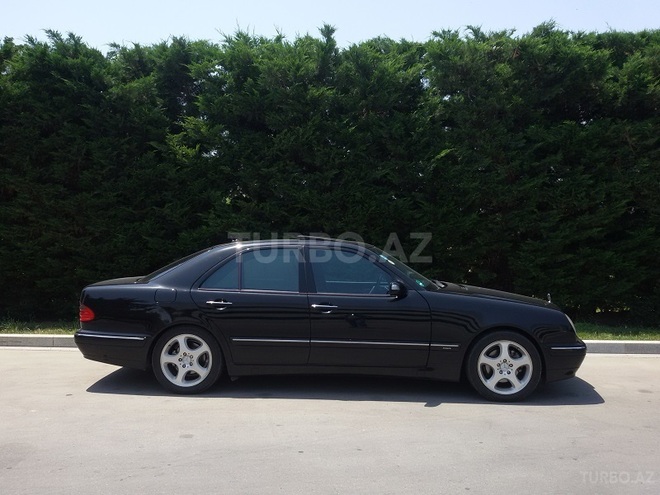 Mercedes E 320 2000, 229,000 km - 0.3 l - Bakı