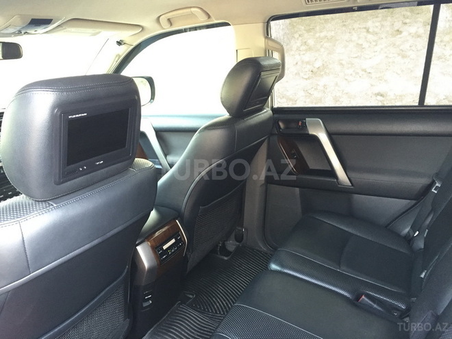 Toyota Prado 2010, 90,999 km - 2.7 l - Bakı