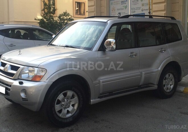 Mitsubishi Pajero 2003, 213,000 km - 3.0 л - Bakı