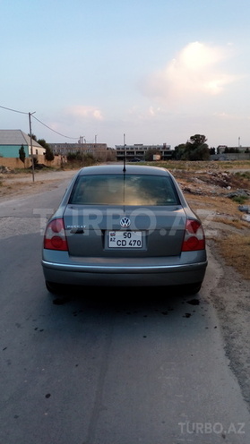 Volkswagen Passat 2002, 175,000 km - 1.8 l - Bakı
