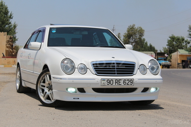 Mercedes E 320 2000, 217,000 km - 3.2 l - Bakı