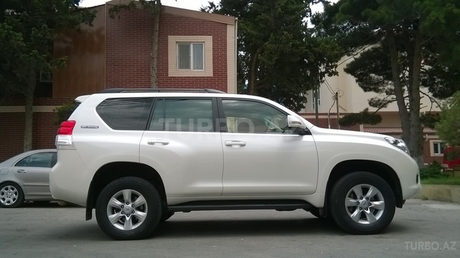 Toyota Prado 2011, 128,000 km - 2.7 l - Bakı