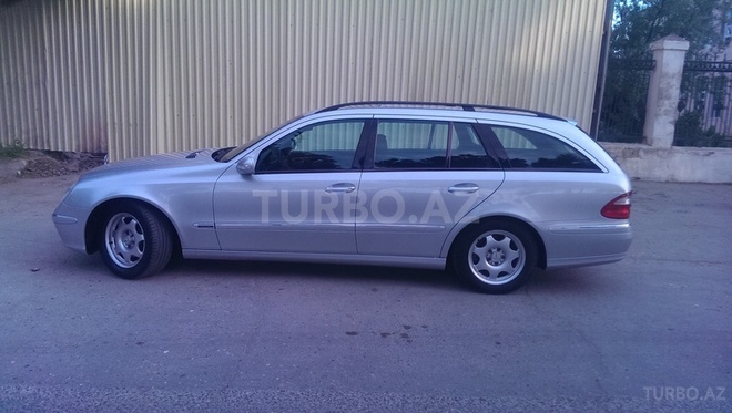 Mercedes E 220 2005, 240,000 km - 2.2 l - Bakı