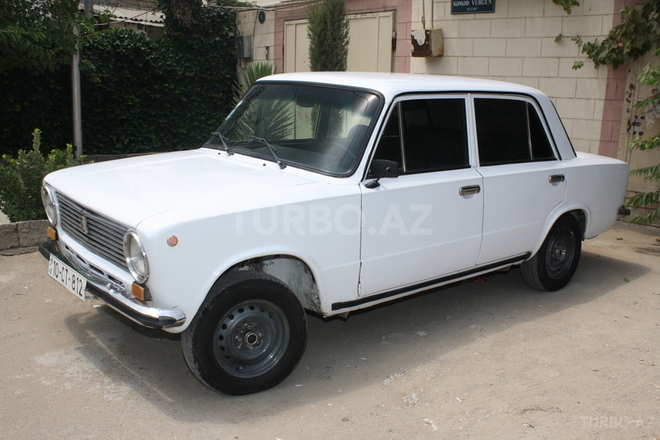 LADA (VAZ) 21011 1974, 250,000 km - 1.6 l - Bakı