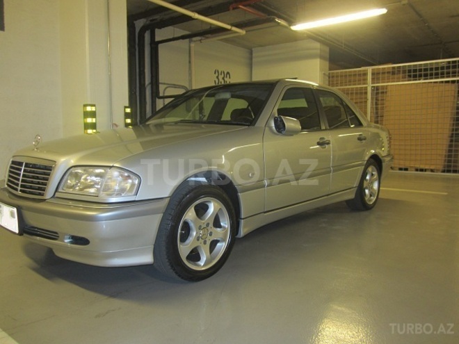 Mercedes C 200 1998, 152,000 km - 2.0 l - Bakı