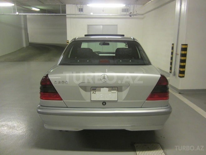 Mercedes C 200 1998, 152,000 km - 2.0 l - Bakı