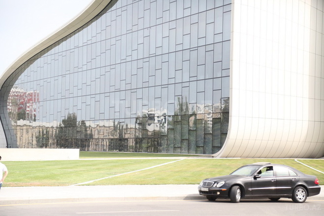 Mercedes E 320 2004, 250,000 km - 3.2 л - Bakı