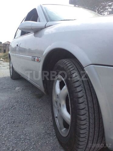 Opel Vectra 1997, 340,000 km - 1.8 l - Bakı
