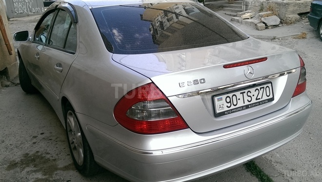 Mercedes E 280 2006, 134,800 km - 3.0 l - Bakı