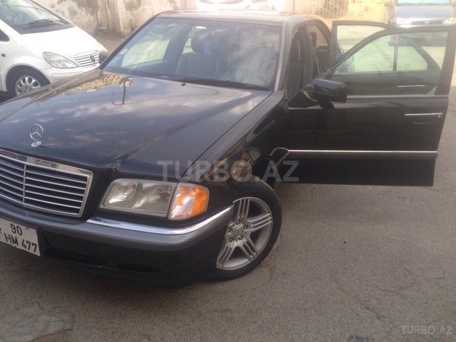 Mercedes C 230 2000, 150,000 km - 2.3 l - Bakı