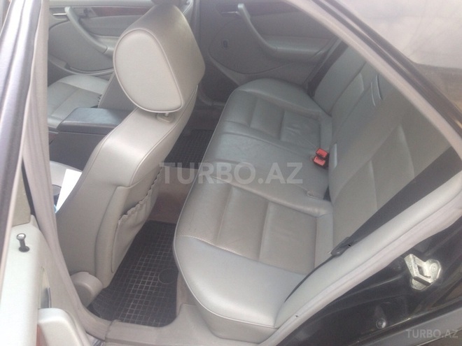 Mercedes C 230 2000, 150,000 km - 2.3 l - Bakı
