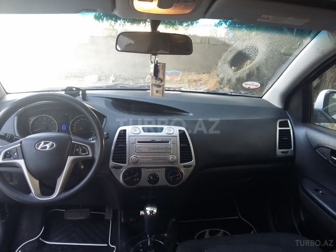 Hyundai i20 2011, 102,000 km - 0.1 l - Bakı