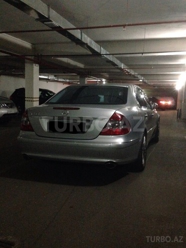 Mercedes E 350 2007, 97,000 km - 3.5 l - Bakı