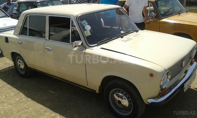LADA (VAZ) 21011 1985, 444,444 km - 1.5 л - Bakı