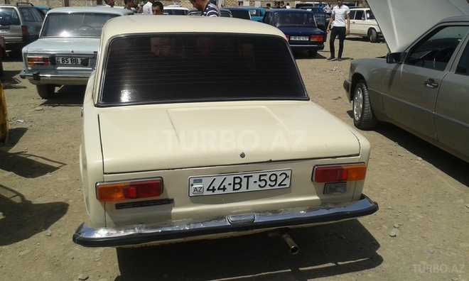 LADA (VAZ) 21011 1981, 444,000 km - 1.5 л - Bakı