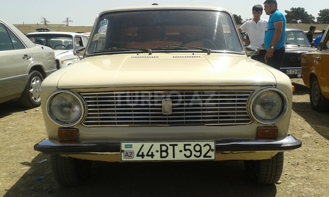 LADA (VAZ) 21011 1981, 444,000 km - 1.5 л - Bakı