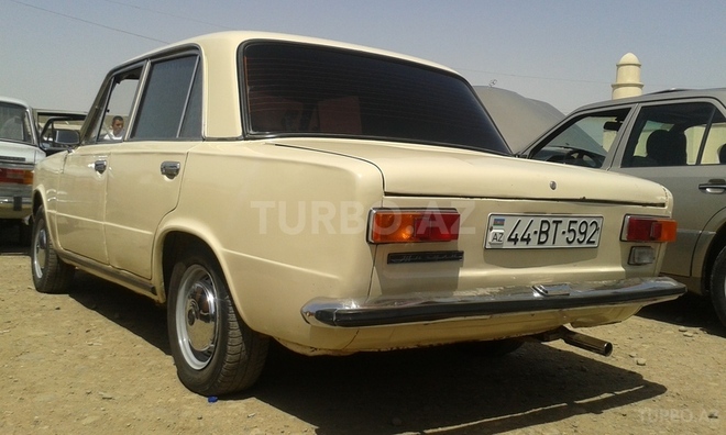 LADA (VAZ) 21011 1981, 444,000 km - 1.5 л - Bakı