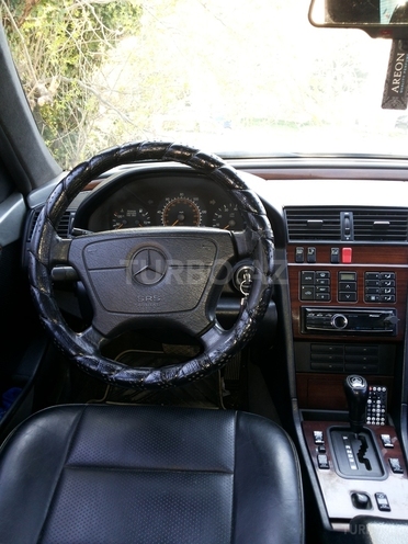 Mercedes C 220 1995, 238,300 km - 0.2 л - Bakı