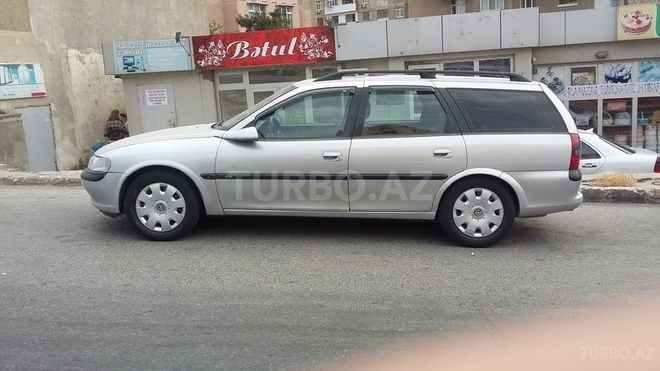 Opel Vectra 1998, 125,000 km - 2.0 l - Bakı
