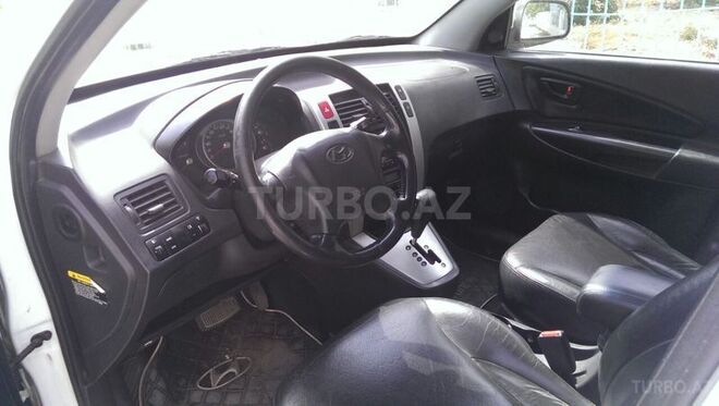 Hyundai Tucson 2009, 130,000 km - 2.7 л - Bakı