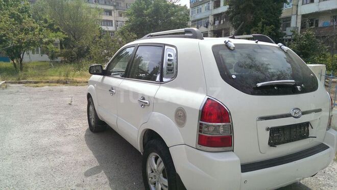 Hyundai Tucson 2009, 130,000 km - 2.7 л - Bakı