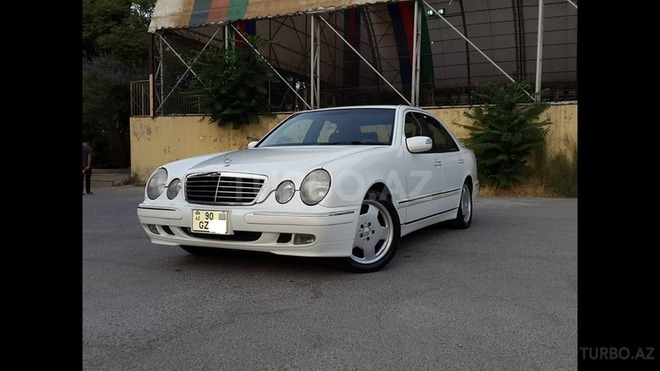 Mercedes E 280 1997, 200,000 km - 2.8 л - Bakı