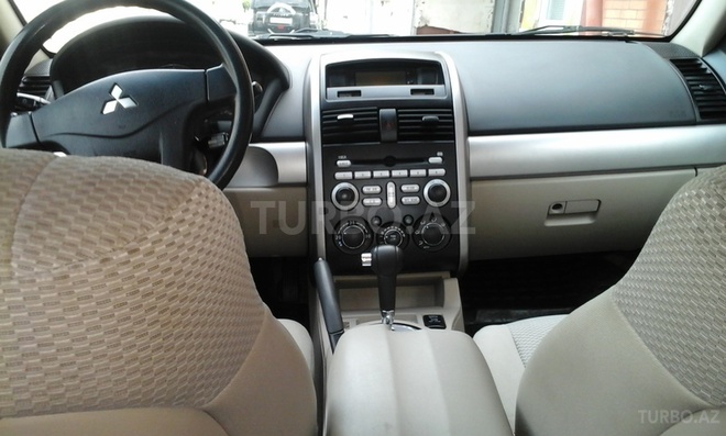 Mitsubishi Galant 2006, 130,000 km - 2.4 l - Bakı