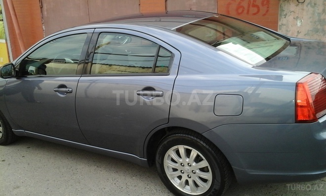 Mitsubishi Galant 2006, 130,000 km - 2.4 l - Bakı