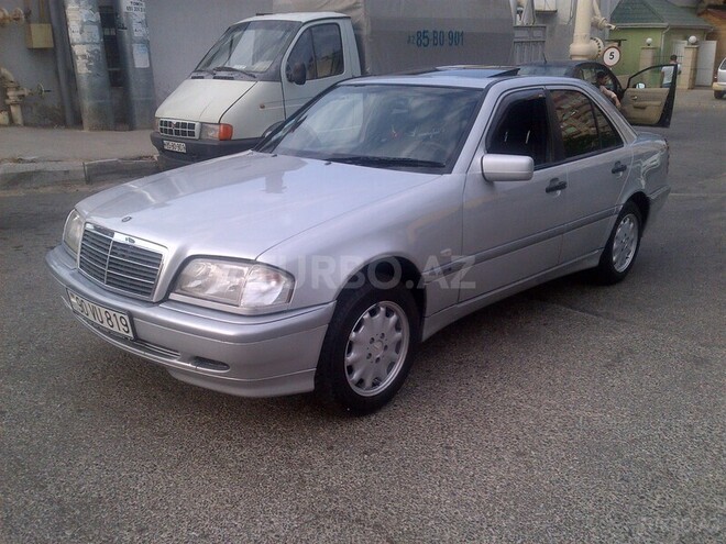 Mercedes C 220 1998, 248,000 km - 2.2 l - Bakı