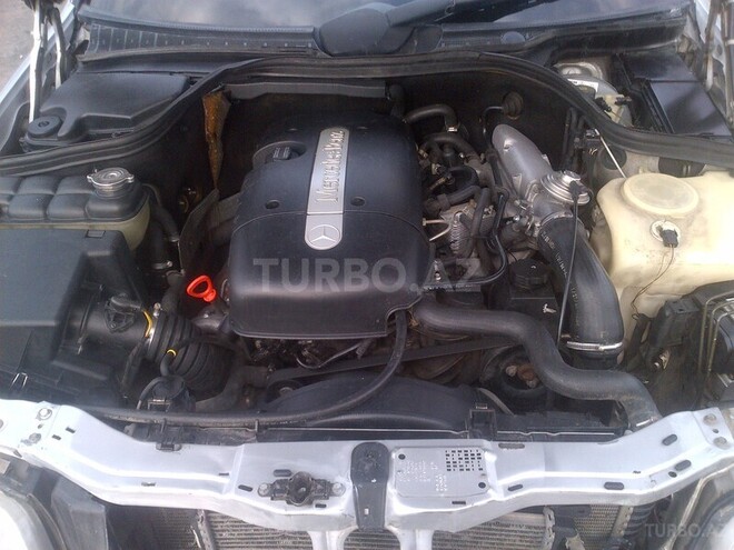 Mercedes C 220 1998, 248,000 km - 2.2 l - Bakı