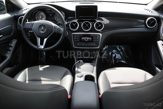 Mercedes CLA 200 2013, 40,500 km - 1.6 л - Bakı