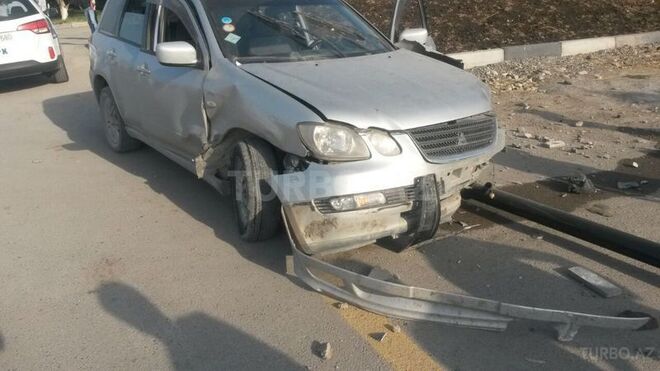 Mitsubishi Airtrek 2004, 60,000 km - 2.4 л - Bakı