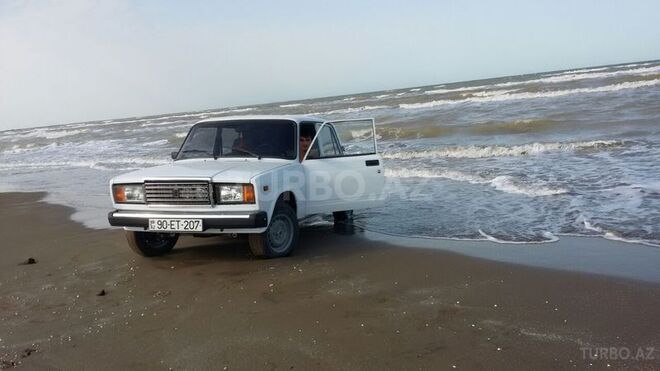 LADA (VAZ) 2107 2009, 100,000 km - 1.6 л - Bakı