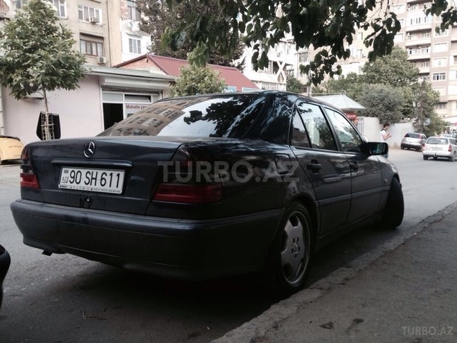 Mercedes C 180 1999, 280,000 km - 1.8 l - Bakı