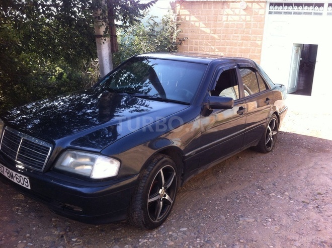 Mercedes C 180 1996, 300,000 km - 1.8 л - Gəncə