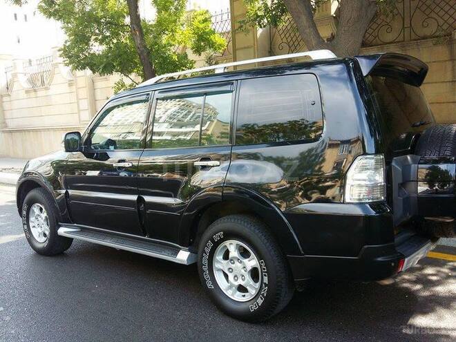 Mitsubishi Pajero 2008, 127,000 km - 3.0 л - Bakı