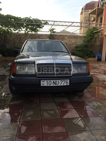 Mercedes E 300 1991, 398,528 km - 3.0 l - Bakı
