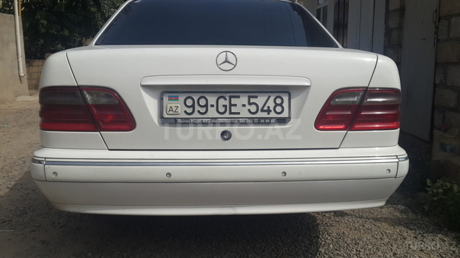Mercedes E 220 2000, 310,000 km - 2.2 l - Bakı