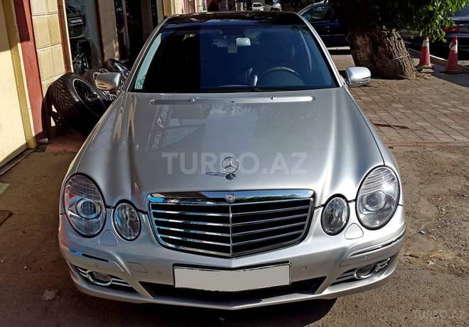 Mercedes E 220 2004, 142,000 km - 2.2 л - Bakı
