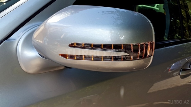 Mercedes E 220 2004, 142,000 km - 2.2 л - Bakı