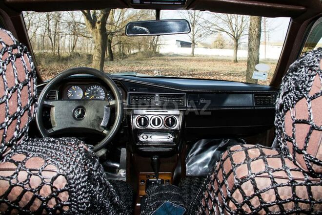 Mercedes 190 1990, 368,046 km - 1.8 l - Bakı